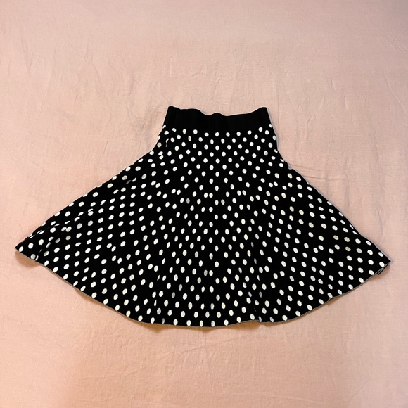 Anthropologie Maeve Brand Black Polka Dot Flare Knit Skirt. Size XS - Picture 3 of 6